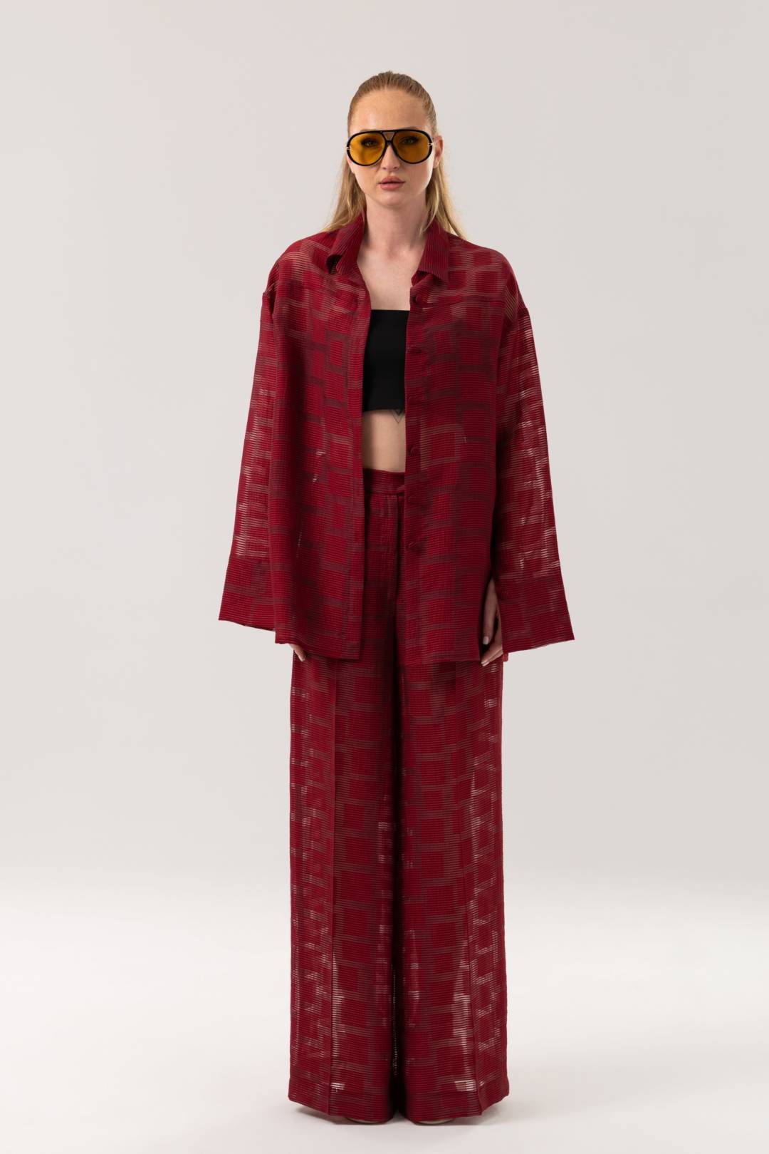 Qırmızı rəngli şalvar