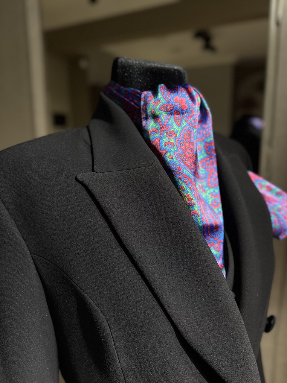 İpək fular və cib dəsmalı